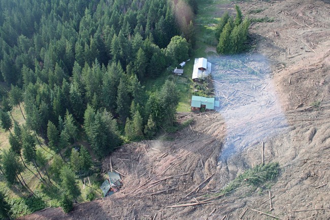 B.C. evacuation order lifted after two years - image