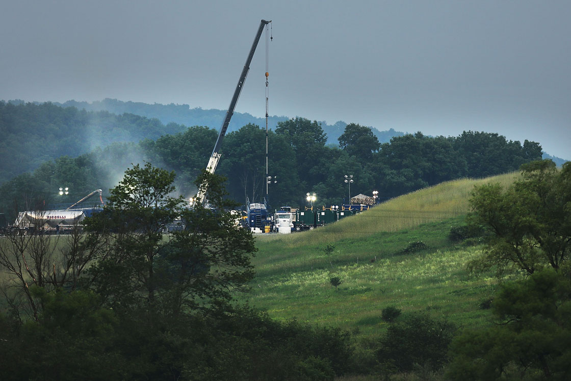 A hydraulic fracturing site is viewed on June 19, 2012 in South Montrose, Pennsylvania. 