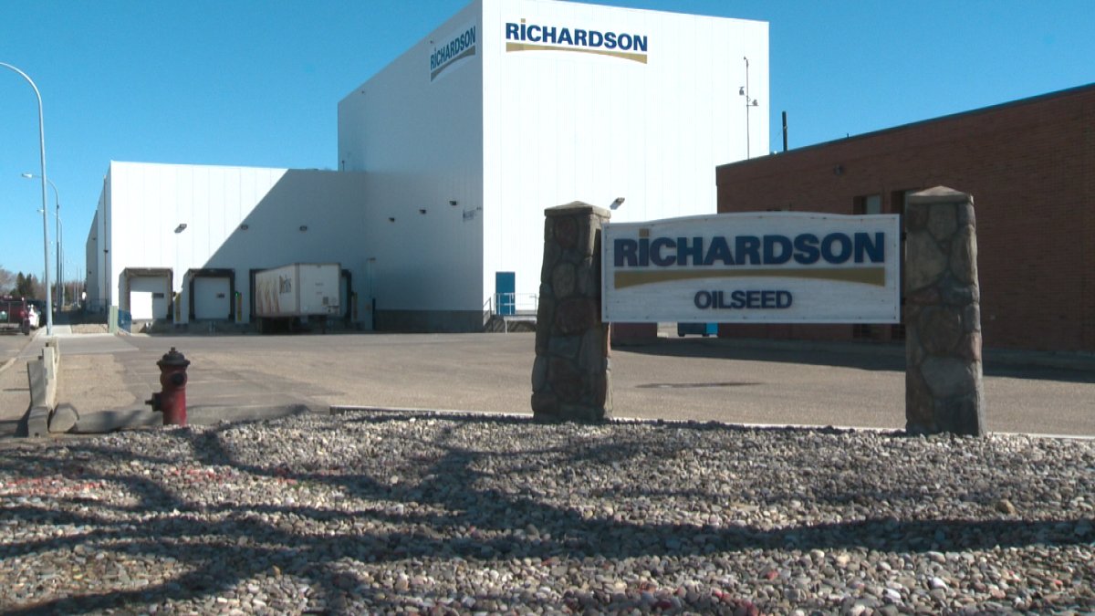 SUCCESS IN LETHBRIDGE RICHARDSON OILSEED EXPANDING Lethbridge