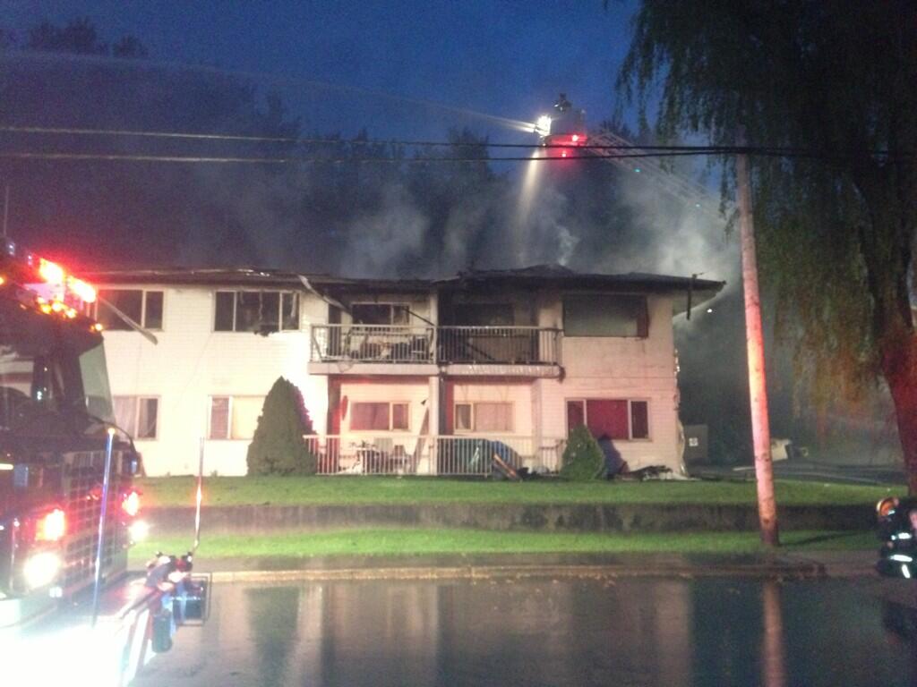 50 people homeless after fire destroys Mission apartment complex - BC ...