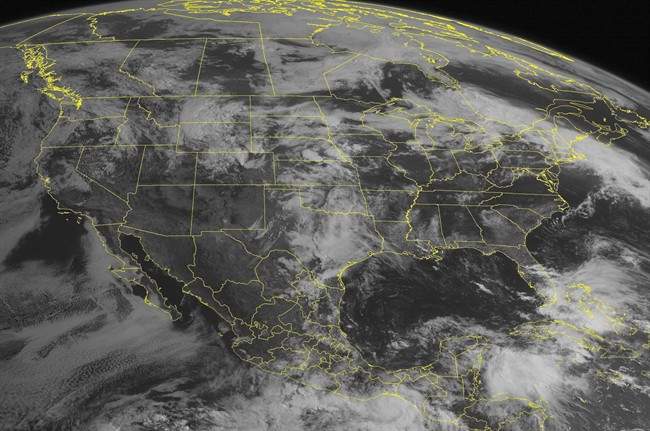 Barbara weakens to tropical storm, kills 2 people - image