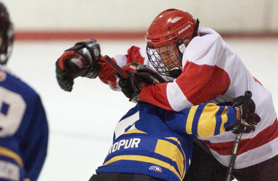 Concussion risk in hockey