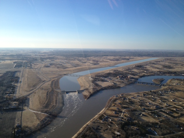 Province declares high water advisory as rivers and lakes continue to rise - image