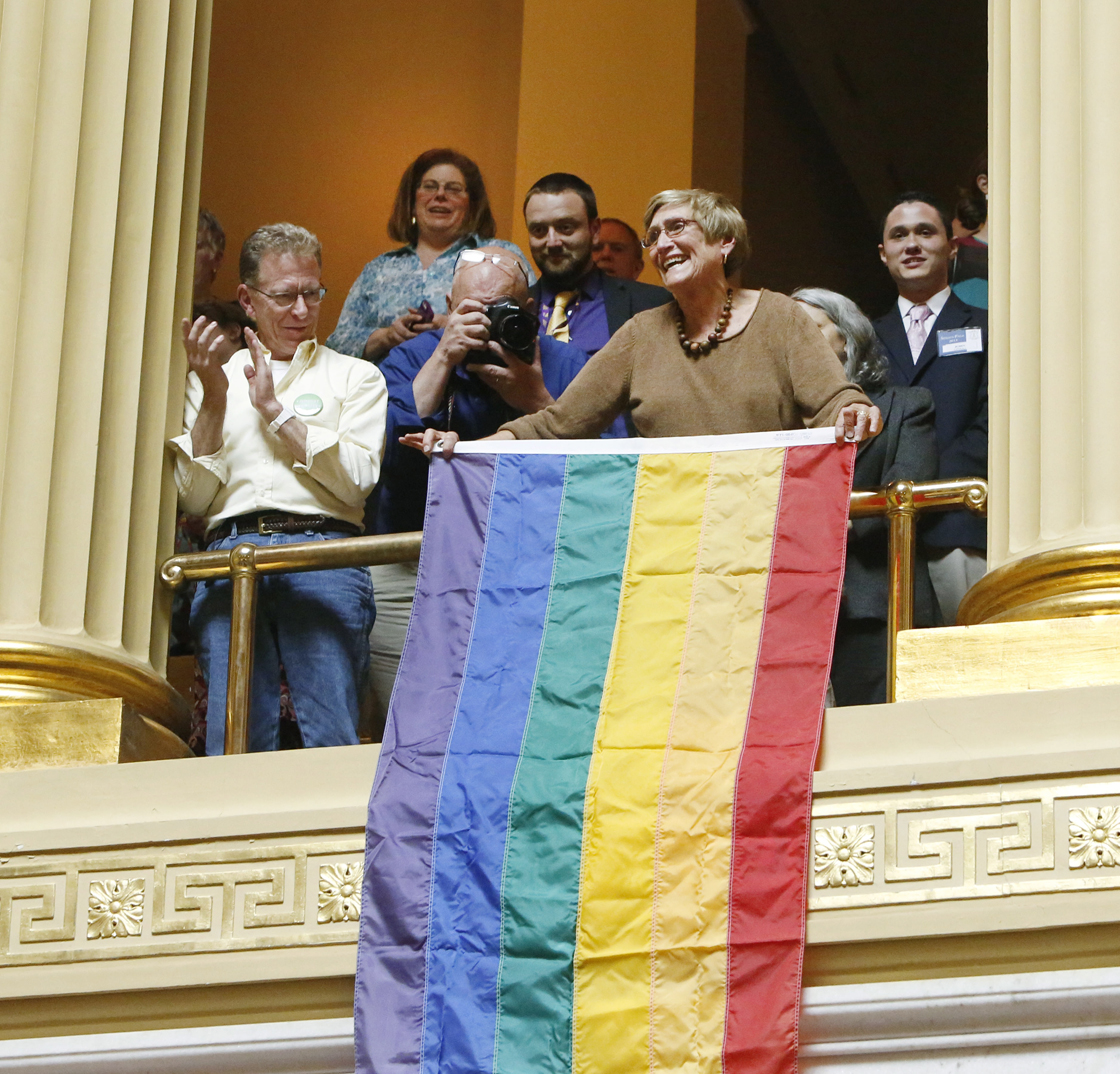 Rhode Island becomes 10th US state to allow gay marriage - National