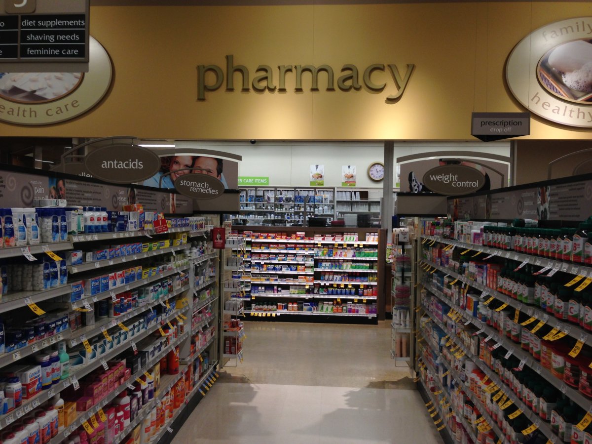 Rewards points for pharmacy purchases to continue in Alberta—for now - image