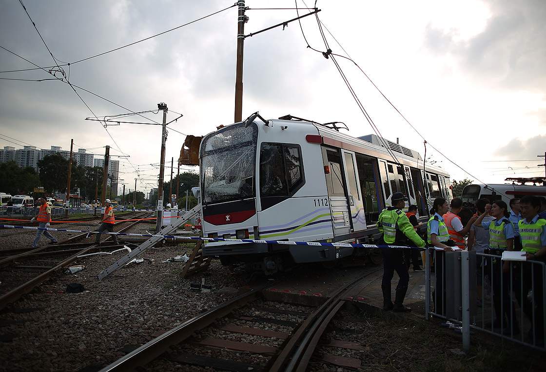 Gallery: Light railway train derails in Hong Kong - image