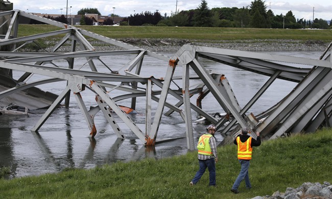 Bridge over the Skagit River should reopen sometime next week: report - image