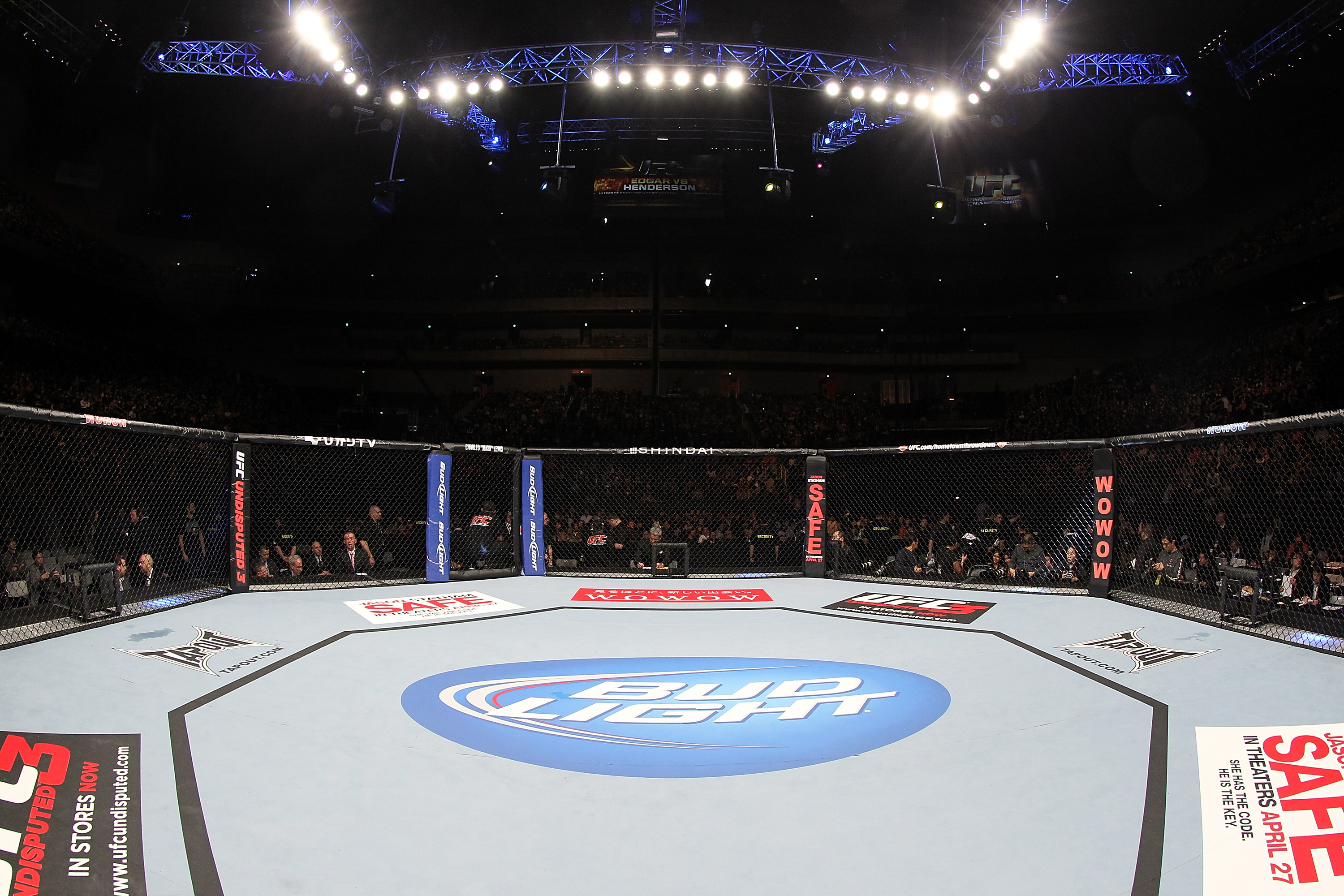 Former UFC Fighter To Serve As A Judge During Saturday's Fight Night Event  - Sports Illustrated MMA News, Analysis and More