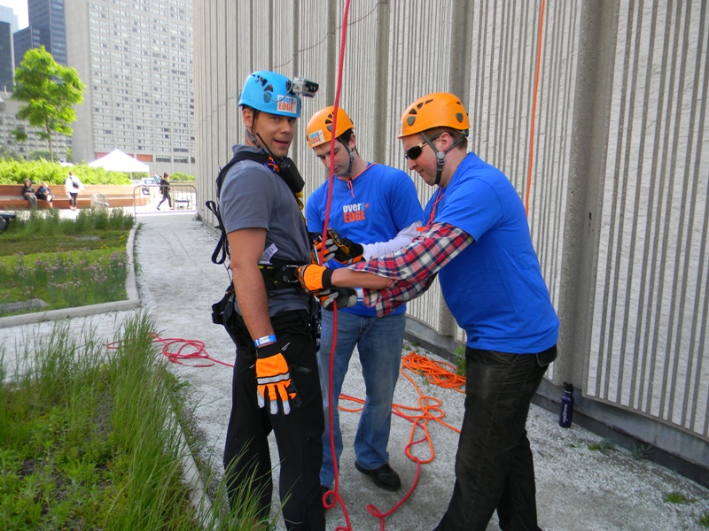 Gallery MakeAWish Rope for Hope Toronto Globalnews.ca