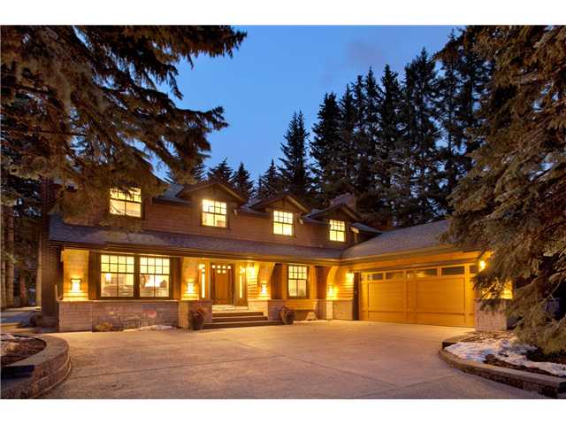 This $2.9 million listing faces a park and features a master suite.