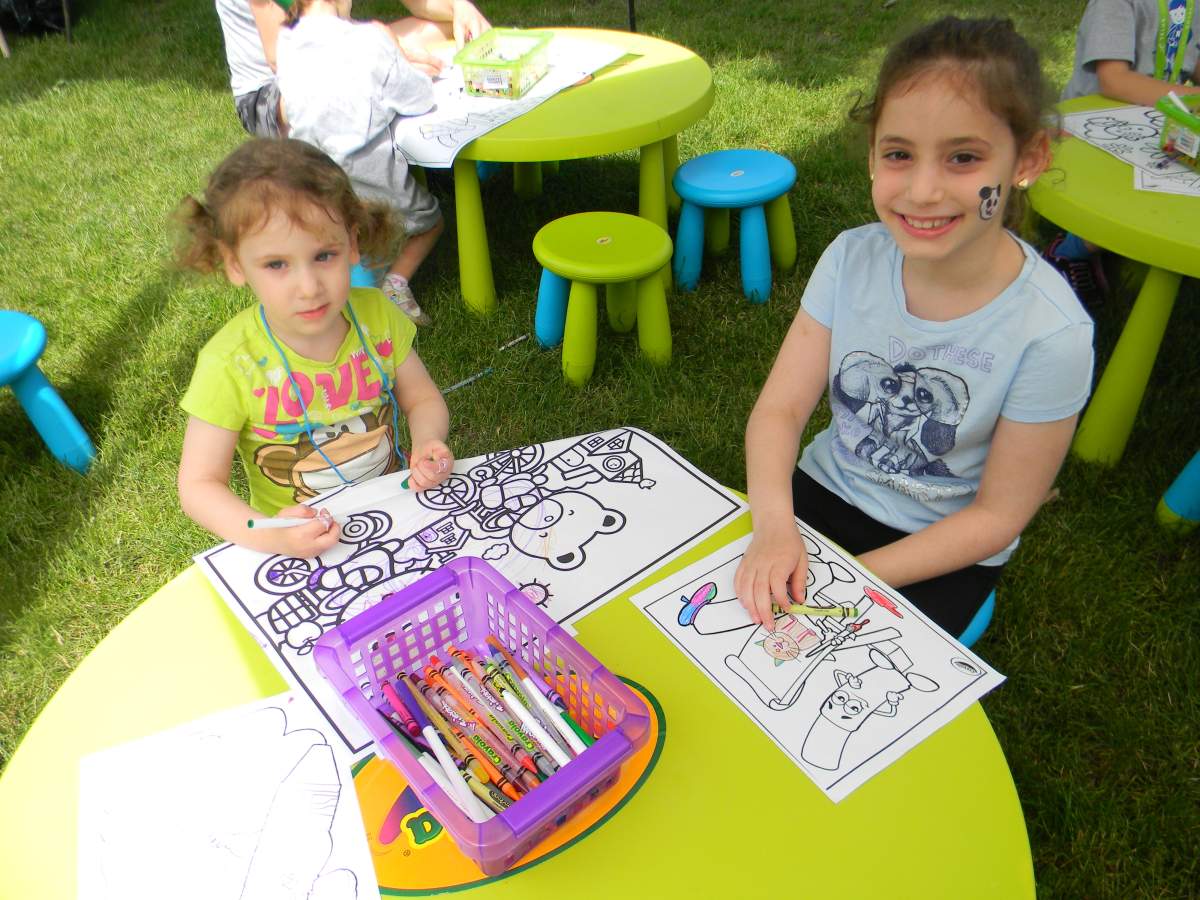 JDRF Walk kids colouring Global Toronto tent