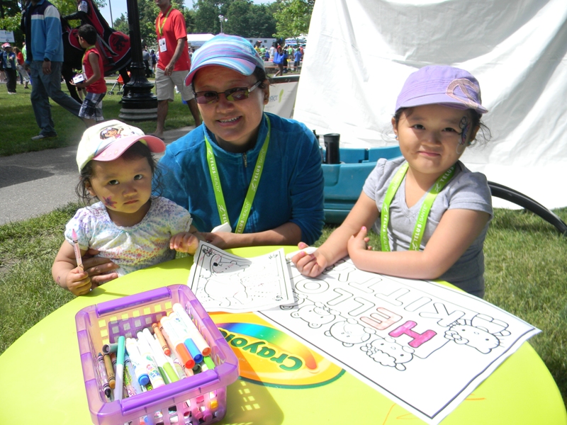 kids colouring Global Toronto tent JDRF walk