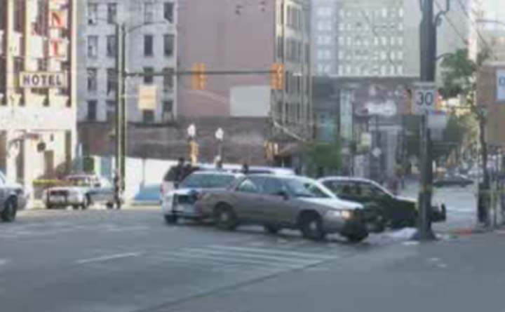 Collision kills pedestrian in downtown east side - BC | Globalnews.ca