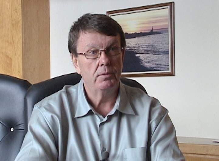 A letter from the federal integrity commissioner says Enterprise Cape Breton Corp's CEO John Lynn is being investigated for alleged patronage hirings.
