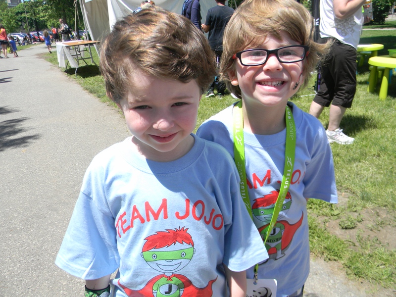 Kids JDRF face painting colouring Global Toronto tent