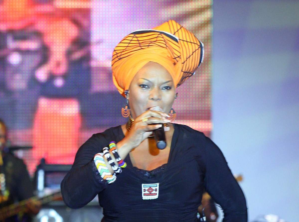 Lorraine Klaasen performing live during Acapulco Fashion Nextel 2006 - Lorraine Klaasen Performing Live at Hotel Fairmont Pierre Marques in Acapulco Guerrero, Mexico.