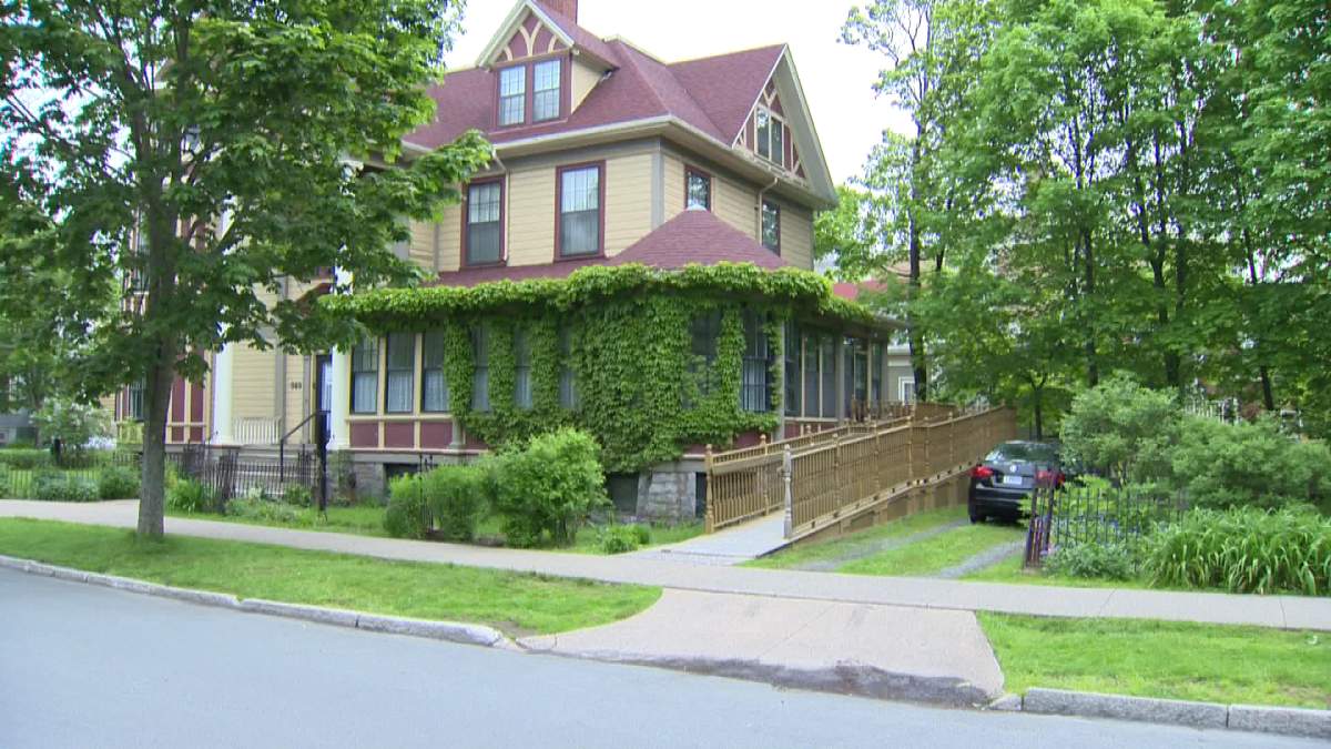 Halifax Citadel-Sable Island MLA Leonard Preyra’s office scored two out of six points.