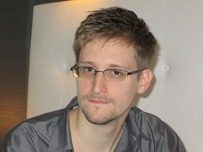 The father of U.S. intelligence leaker Edward
Snowden wrote him an open letter on Tuesday praising him for
"summoning the American people to confront the growing danger of
tyranny."
.