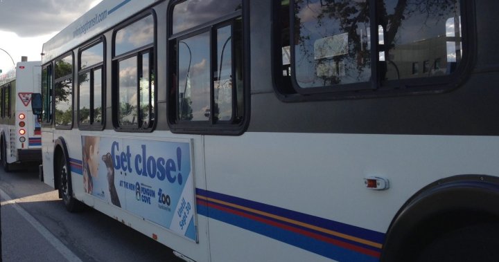 Мерки за безопасност, които ще бъдат въведени в автобусите на Уинипег следващия месец, част от по-голям план за трансформация