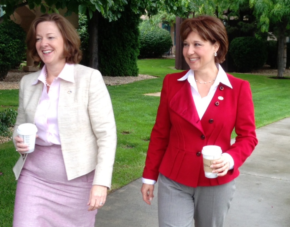 Redford, Clark form group to resolve differences on energy exports - image