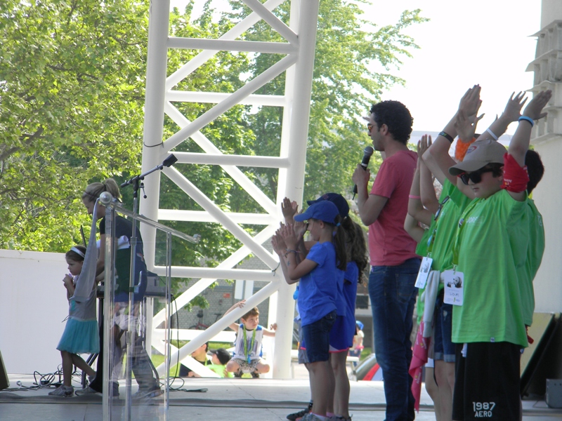 kick-off stage JDRF Walk