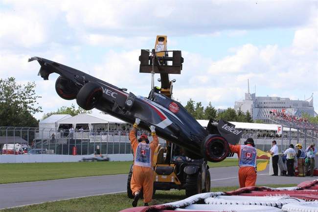 Grand Prix crane crushes man