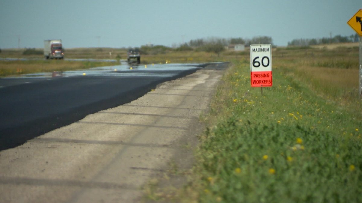 A group from Estevan, Sask., is putting pressure on the Saskatchewan government to twin Highways 6 and 39 from Regina to North Portal.