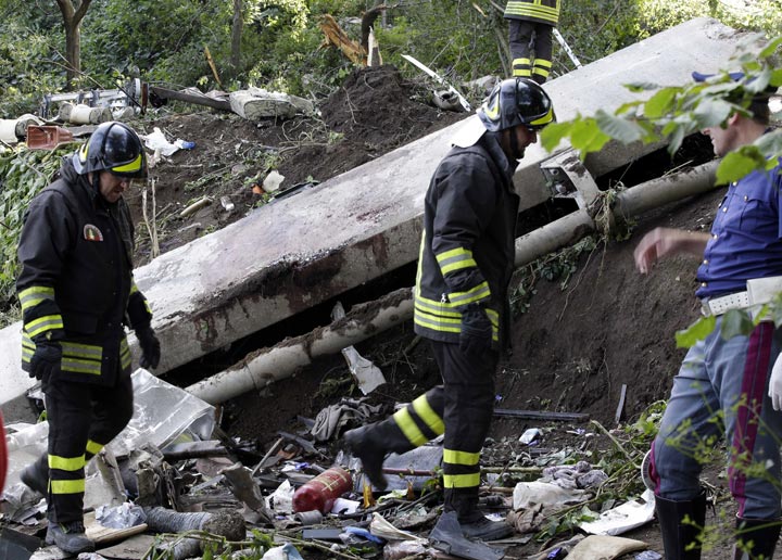 Bus crash in southern Italy kills 38 people - National 