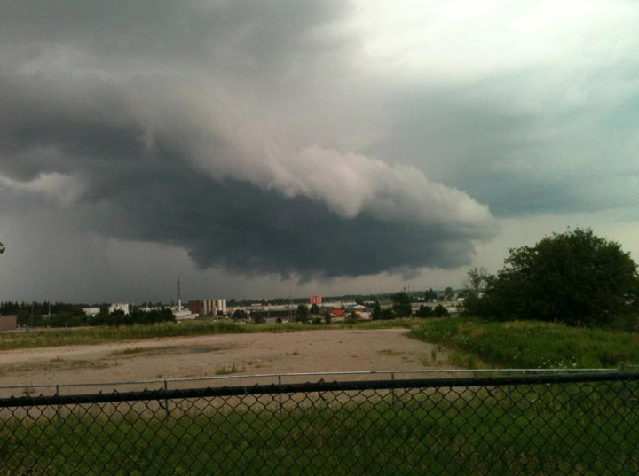 A storm approaches Orangeville, Ontario on Thursday July 18, 2013. (Photo credit: Kayla Bendle/Facebook)