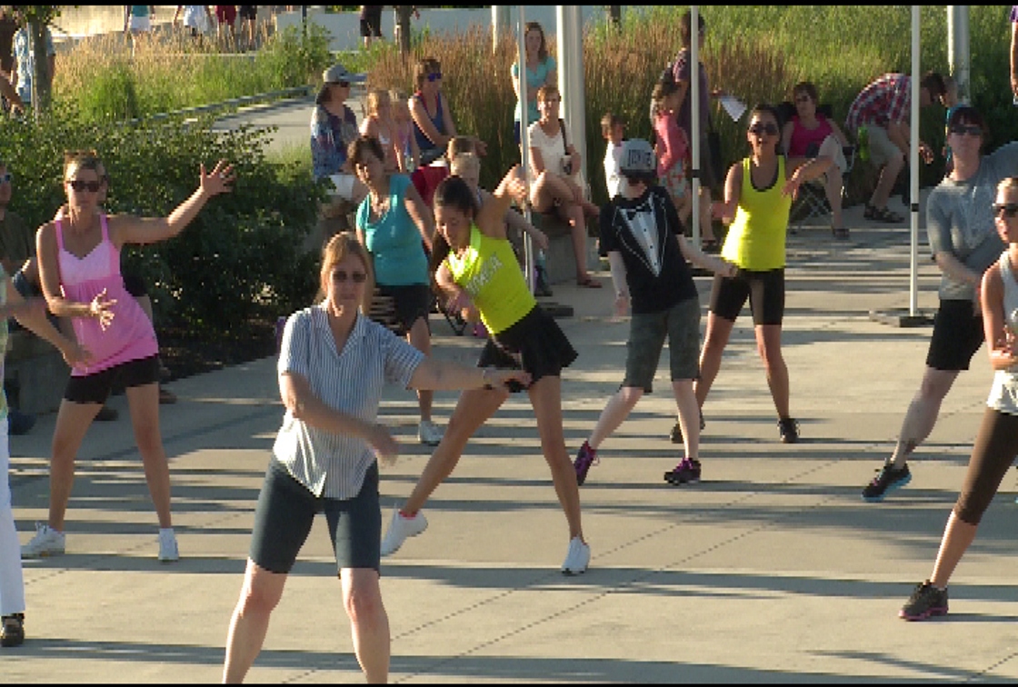Get your groove on in the park - image