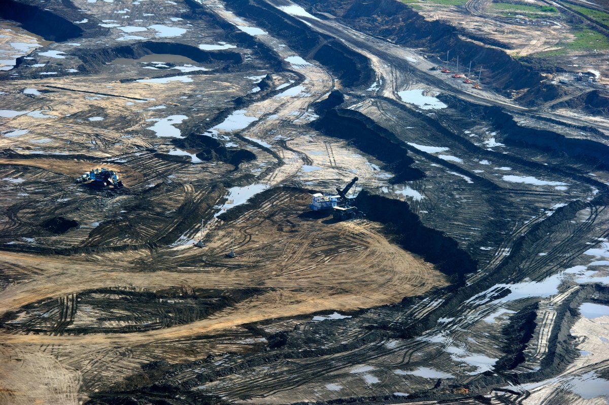 CNRL (Canadian Natural Resources Limited) Horizon oil sands mine near Fort McMurray, Alberta. 