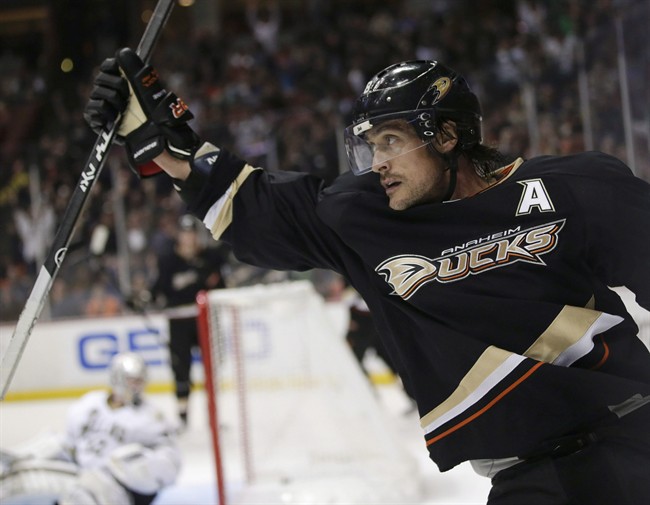 Teemu Selanne is ready for his last skate.
      Selanne is returning to the Anaheim Ducks for his 21st and final
NHL season, the 43-year-old Finnish forward announced Friday.
