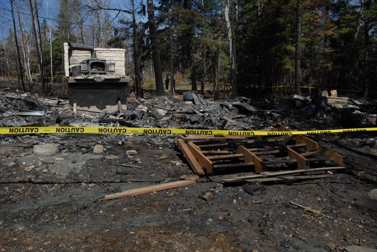 Fire destroys Falcon Lake cottage in 2007.