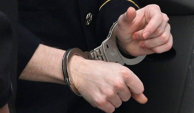 Полицията в Уинипег съобщи че е арестувала мъж след сексуално