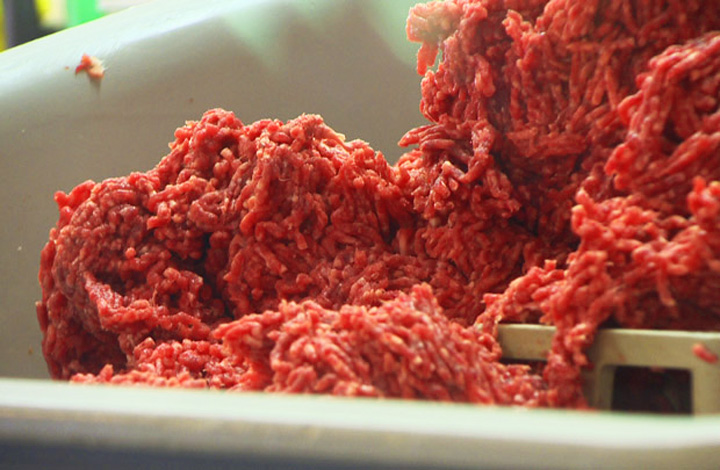 Saskatchewan government awards provincial meat inspection contract to Saskatoon company.