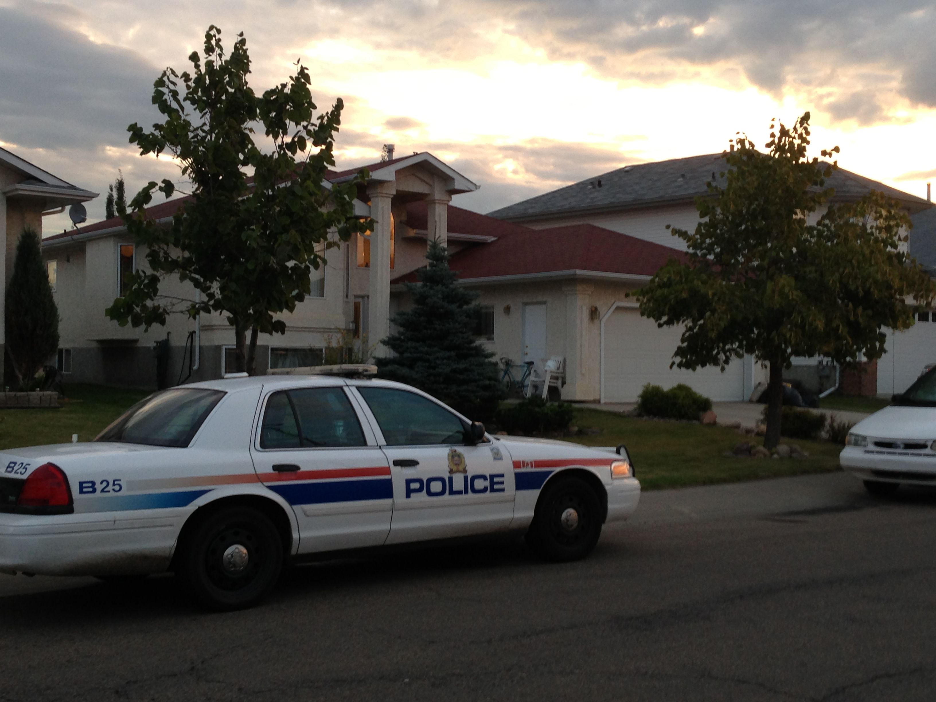 Woman charged with murder in husband’s death - Edmonton | Globalnews.ca