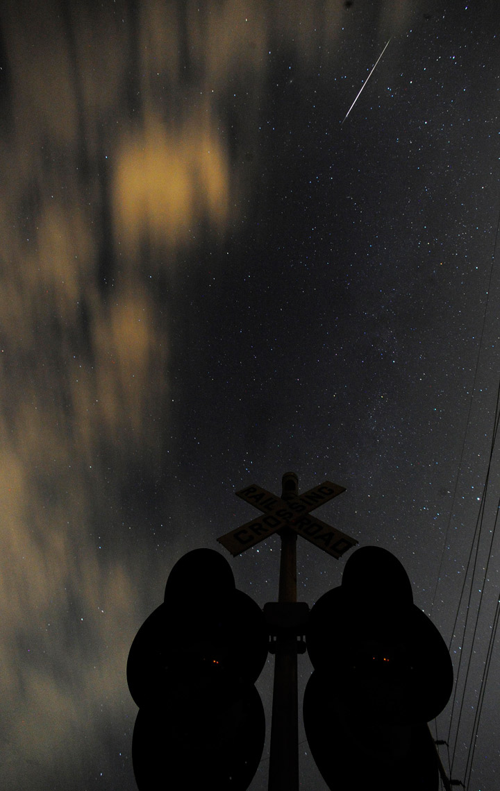 Perseid meteor shower to peak Monday night - image