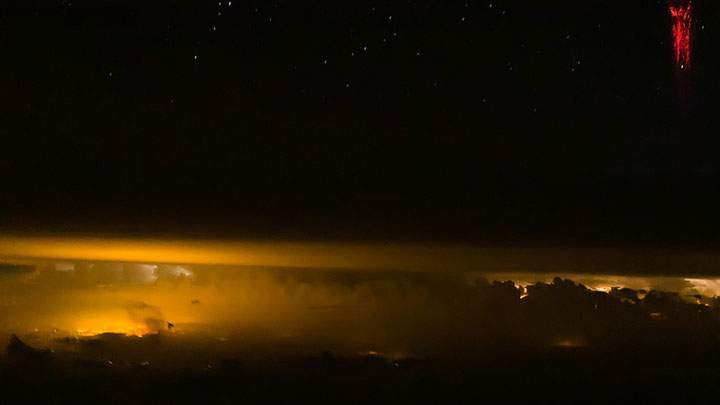 A sprite — top right — captured by Jason Ahrns using a DSLR camera. (Jason Ahrns)