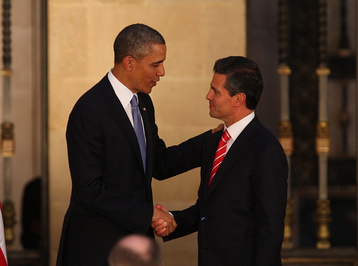  MAY 02: U.S. President Barack Obama and Mexico´s President Enrique Peña Nieto shake hands after a press conference as part of two-day official visit at the National Palace on April 30, 2013 in Mexico City, Mexico. 