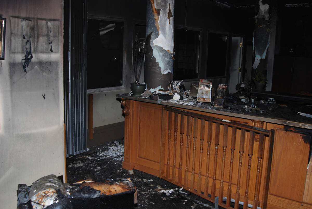 UPDATE: Witnesses heard blast before Grand Forks city hall fire - image