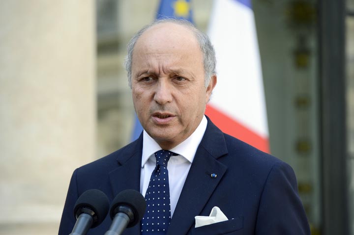 French Foreign minister Laurent Fabius speaks to the press after a meeting dedicated to the situation in Syria at the Elysee presidential palace in Paris on August 28, 2013. 