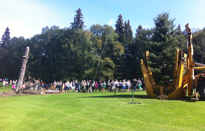 Friends of Waskesiu Golf Course bid adieu to an iconic symbol of the game in Saskatchewan.