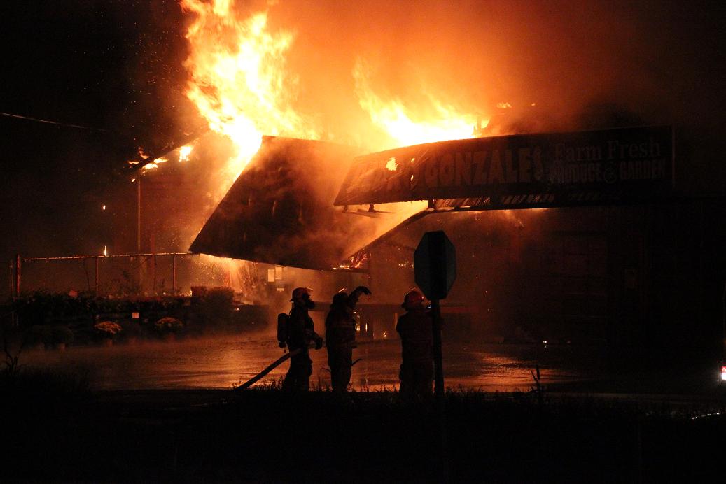 UPDATE: Fire destroys popular Salmon Arm fruit and vegetable stand - image