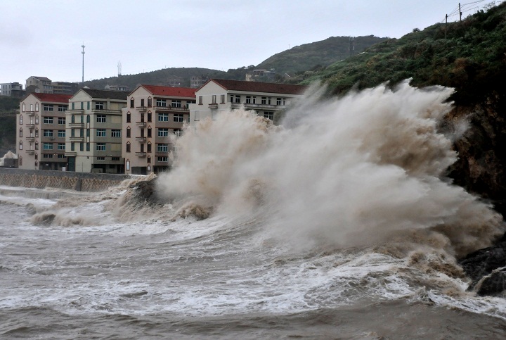 Typhoon hits southeastern China, with winds, rain that cut power ...