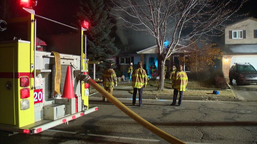Firefighters urge Edmonton homeowners to inspect fireplaces - image