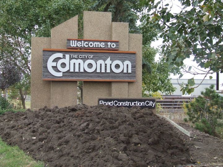 City of Champions slogan taken off Edmonton entrance signs