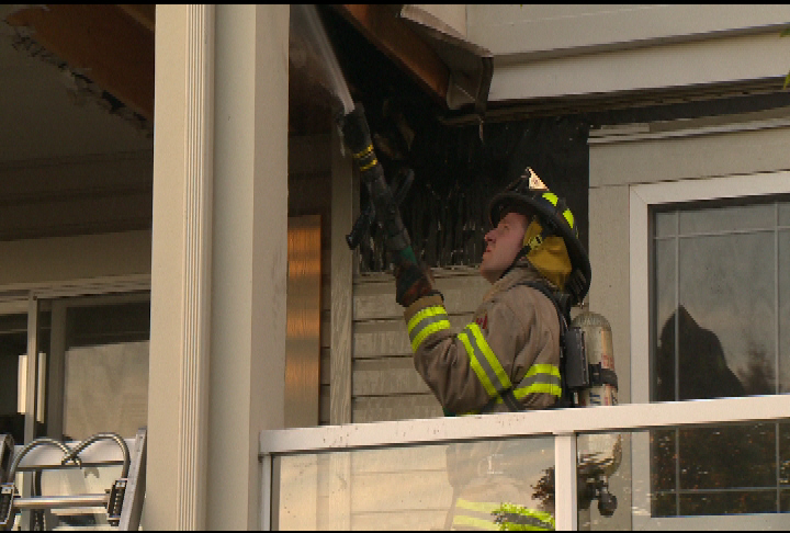 Smoldering deck prompts Kelowna apartment complex evacuation - image