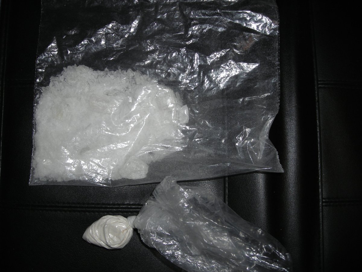 Penticton Drug Task Force seizes 15 grams of methamphetamine and 14 grams of cocaine, cell phones and drug trafficking paraphernalia, including an air pistol replica handgun. 