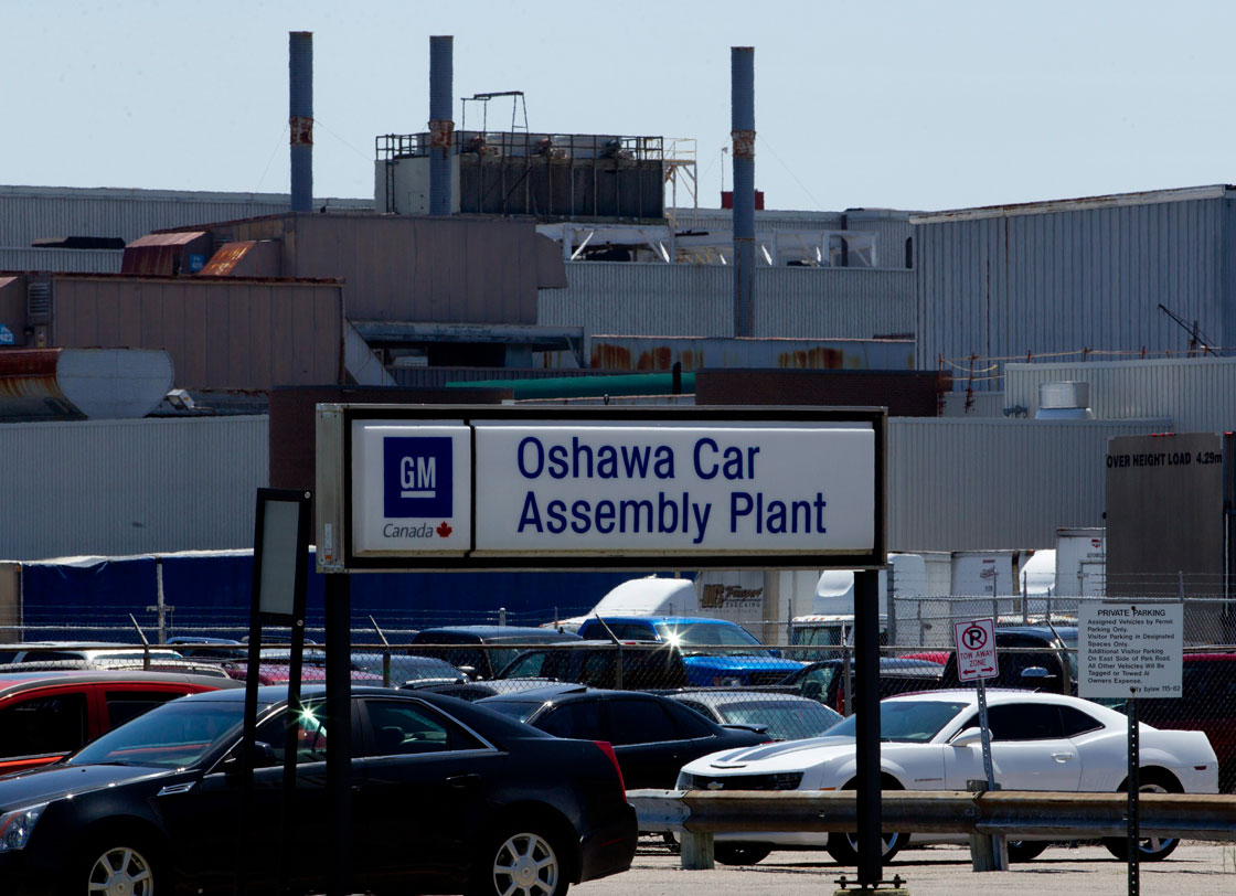 GM announced plans on Thursday to keep one of its two auto assembly plants in Oshawa, Ont. -- Canada's Motor City -- open for two years longer than originally planned. 