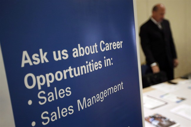 Conquering career fairs: tips for job seekers - image